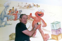 xfs_750x500_s80_4-babys-room-mural-len-on-the-ladder-painting-wall-2
