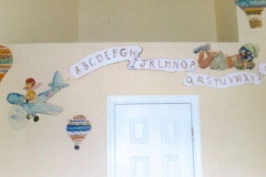 xfs_750x500_s80_6-babys-room-mural-on-3-walls
